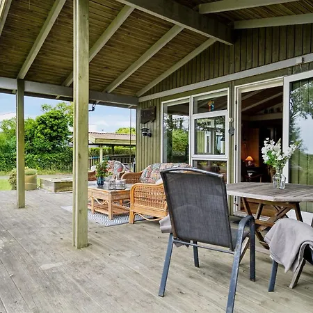 Konsta - 50m From The Sea By Interhome