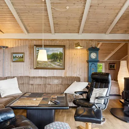 Konsta - 50m From The Sea By Interhome בית נופש אבלטופט